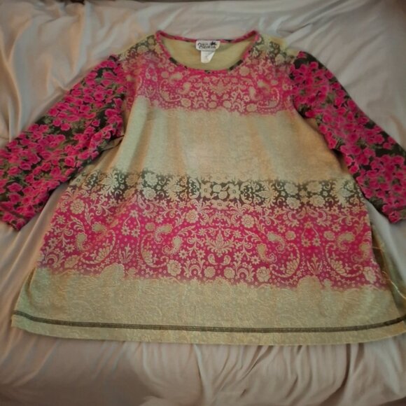 Copa Cabana Women's Pink and Green Loungewear Set - Picture 5 of 12